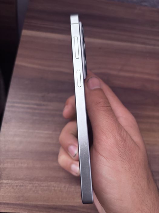 Samsung s26 512GB +Адаптер/калъф/протектор!