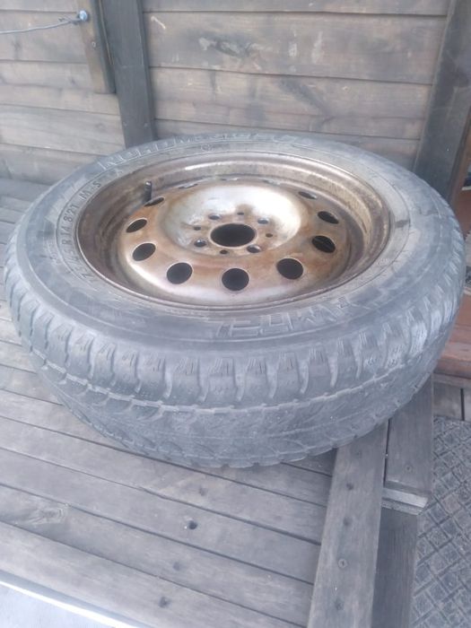 Продам  диск на 13, колесо на 14