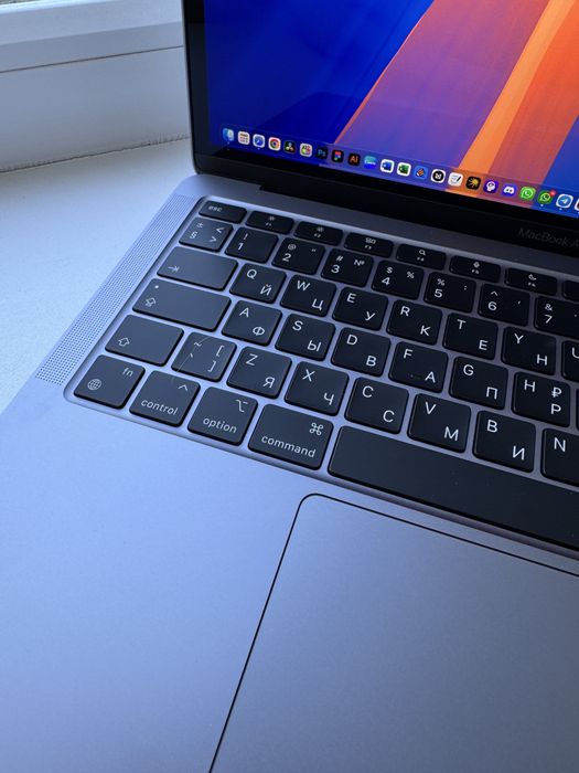 Продам Macbook Air M1 100% 21 цикл