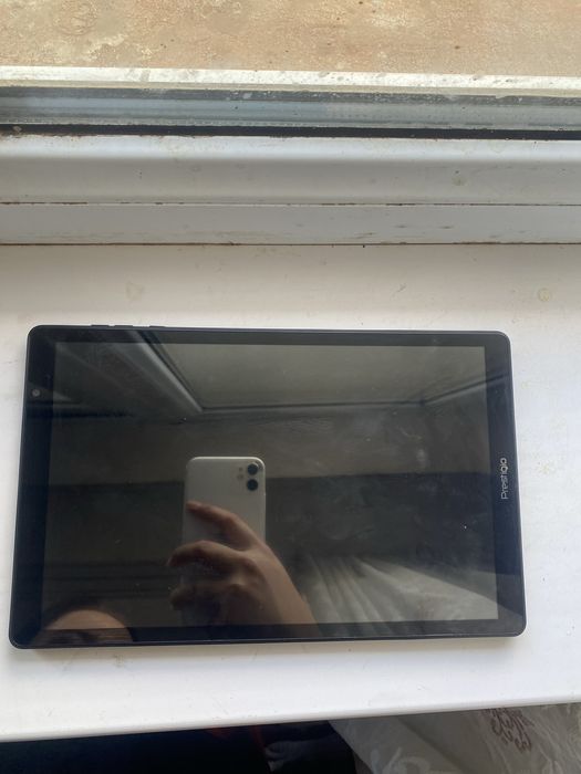 Пленшет Prestigio