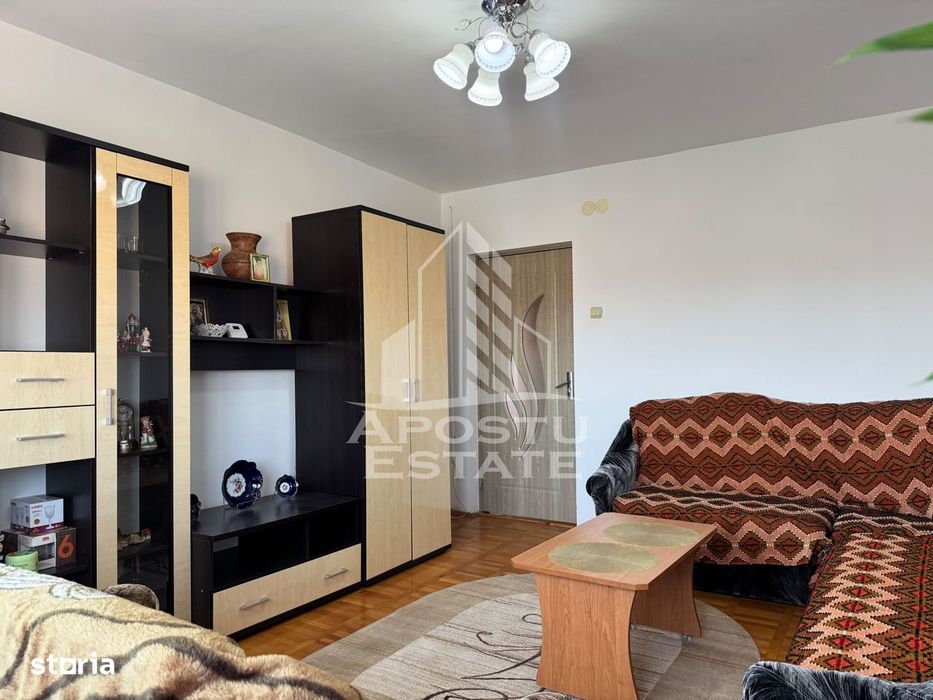Apartament cu 2 camere, centrala proprie,
