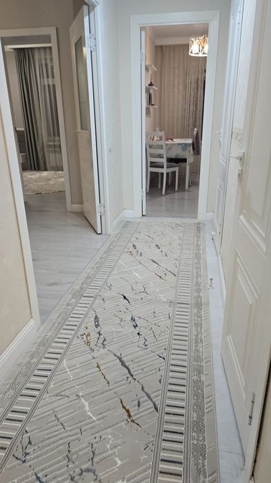 Продам ковровую дорожку