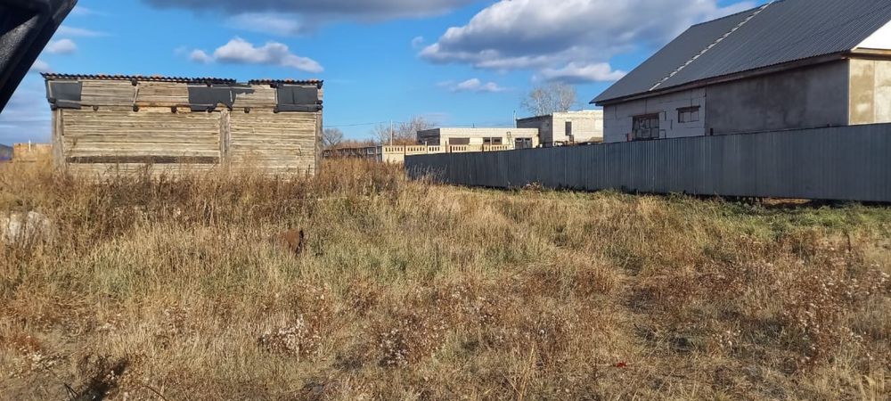 Земельный участок