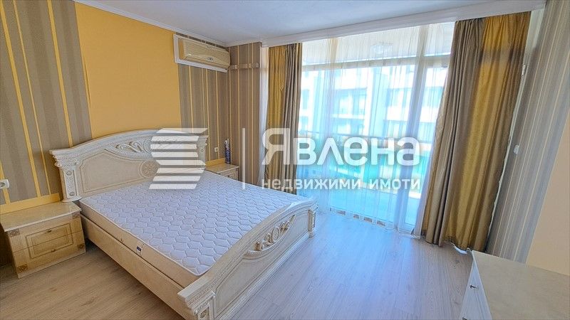 Продава се Тристаен апартамент в к.к. Слънчев бряг - 100 кв.м за 1600 €/кв.м - Снимка #3