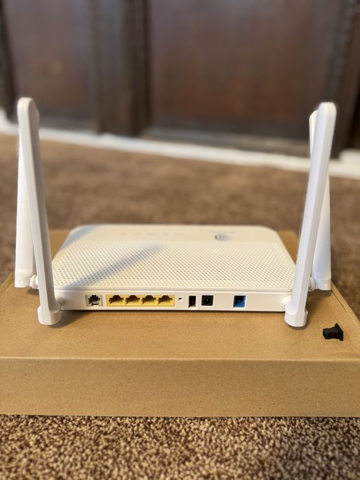 Huawei Gpon wifi Madem Model EG8247W5