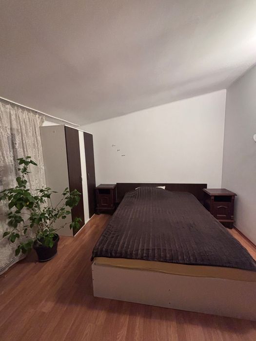 Camera de inchiriat pentru o fata