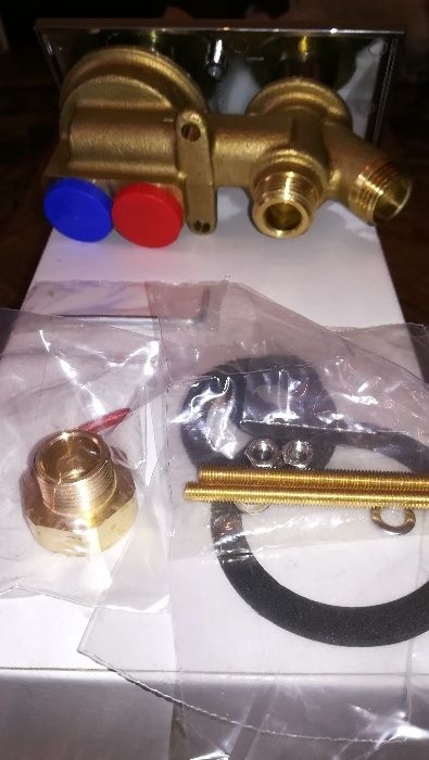 baterie montaj pe cada