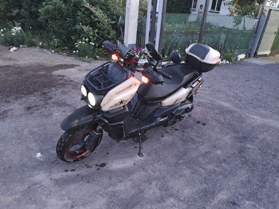 Скутер Танк 49куб