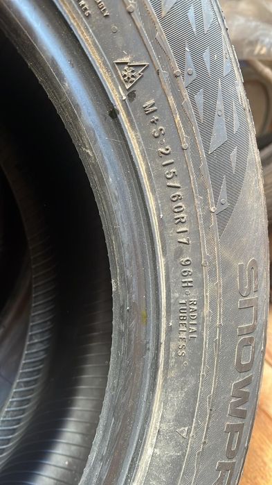 Se vinde anvelope iarna