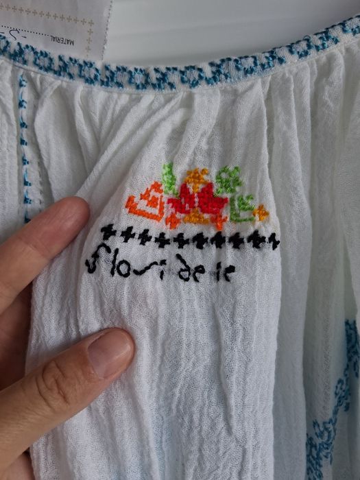 Flori de Ie .Poarte Sarutului.Noua