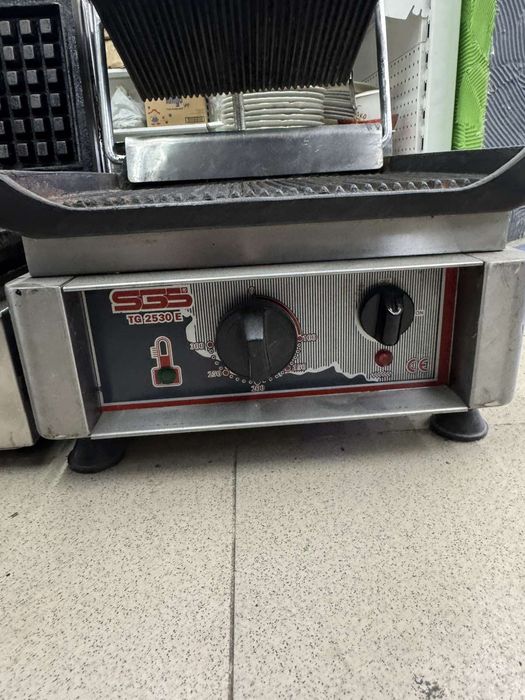 Тост преса електрическа