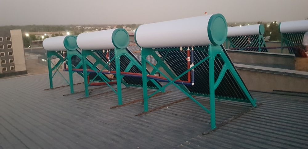 Quyosh suv isitish moslamalarini ustanofka mantaj qilish.