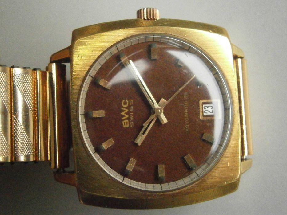 BWC, automatic, case 35,3 mm, cal. ETA 2783, 25 jewels, Swiss