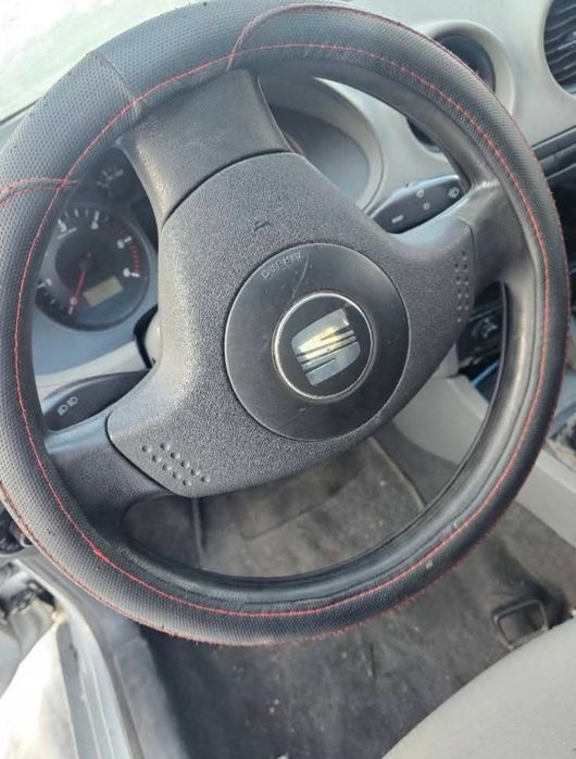 Сеат ибиза 6Л 1.9tdi 101кс 2003г