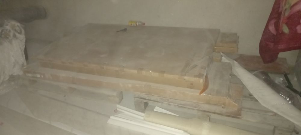 Крафат шкаф матрас нови