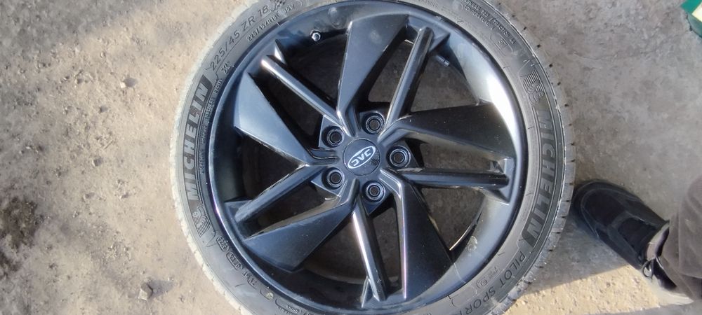 Продам диски и шины