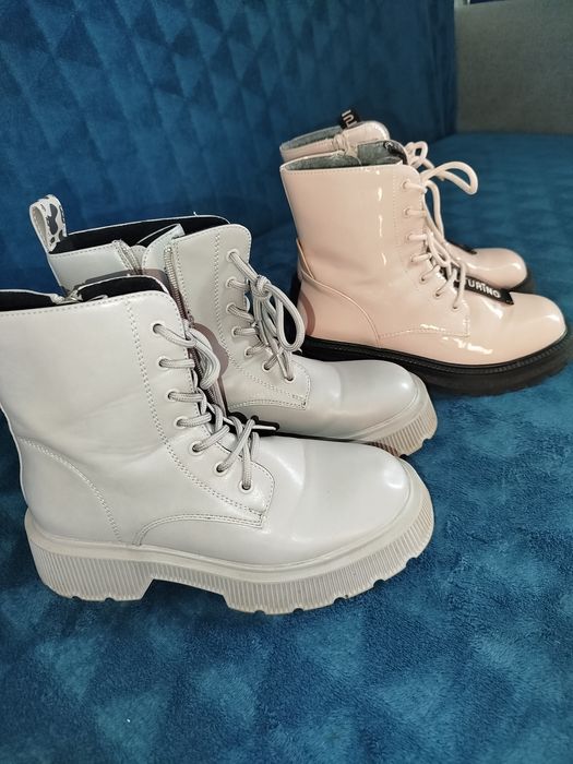 Продам ботинки на девочку 35 размер