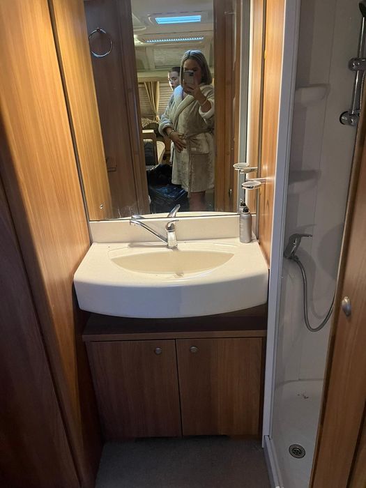 Каравана swift 2017 година