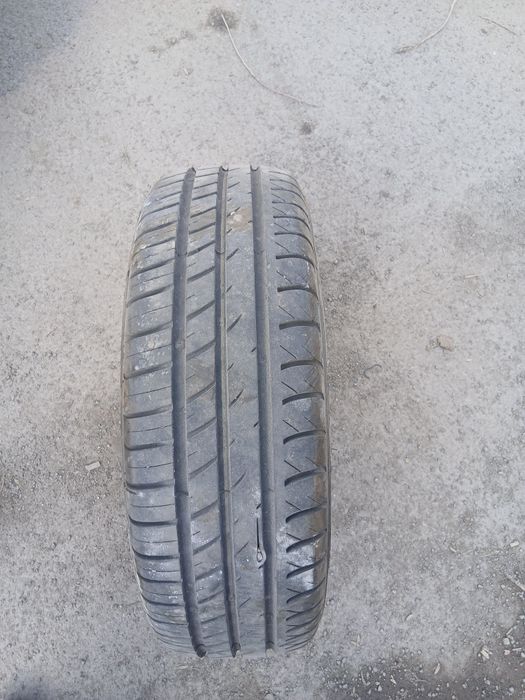 Продам резина на 13. Пара 20к