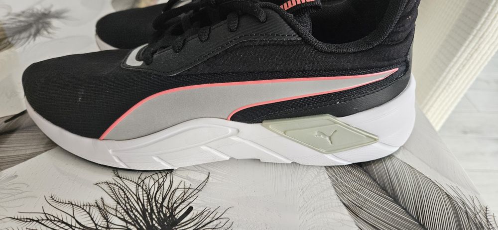 Adidasi sport Puma