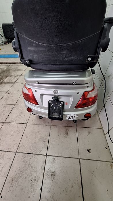 Mini scuter electric