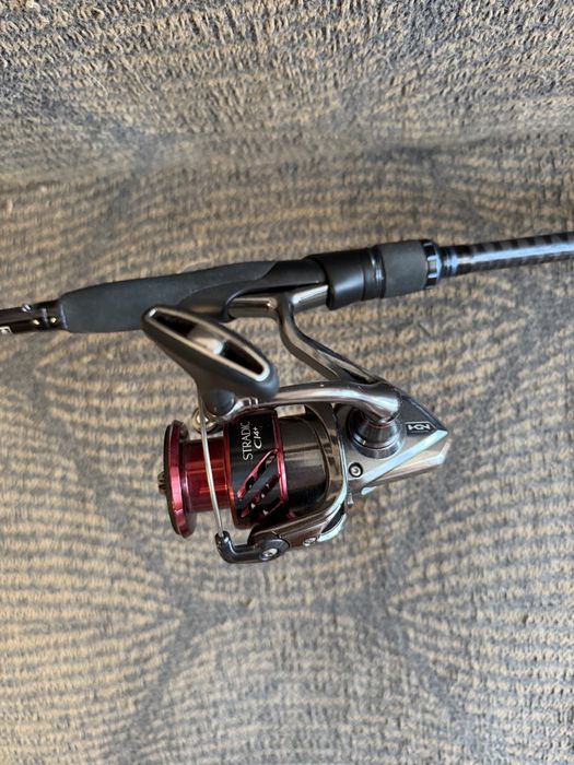 Спининг въдицаSavage Gear SG4 Defiance u макара Shimano Stradic ci4