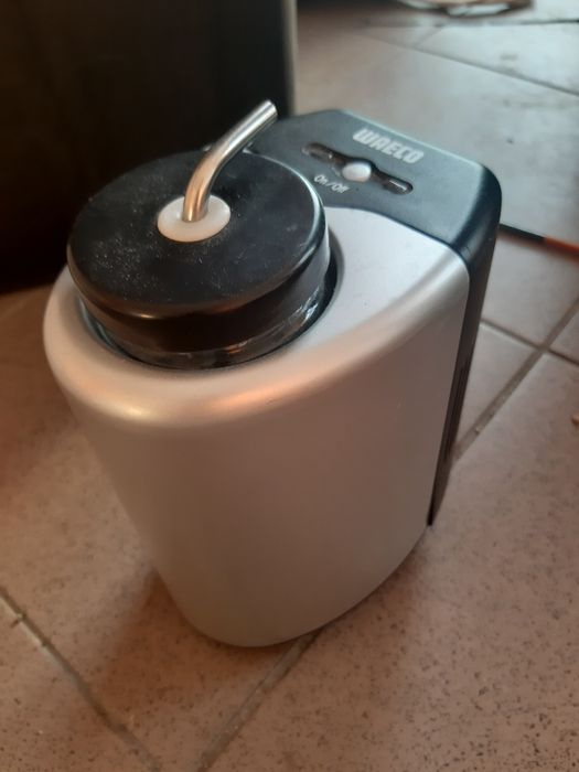 Vănd răcitor termoelectric