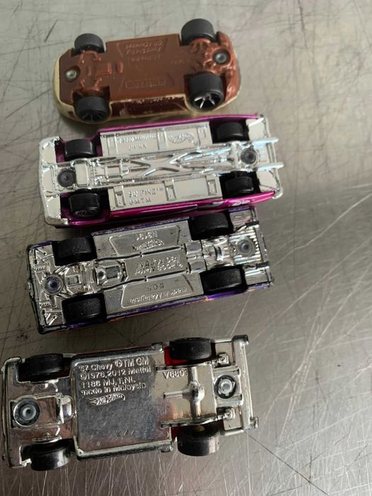 колички Hot Wheels