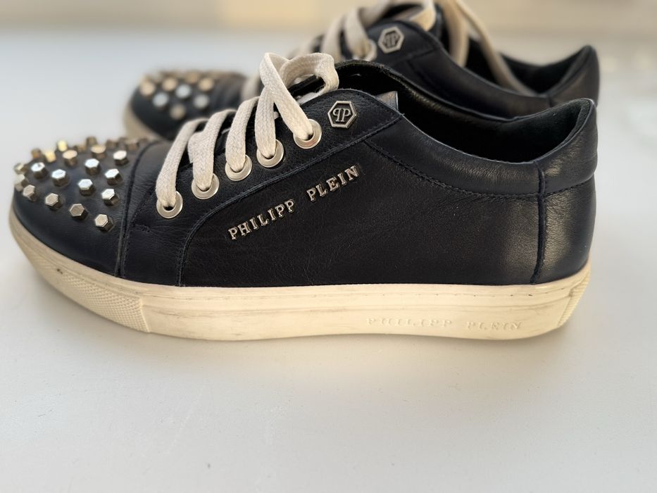 Распродажа обуви -новый