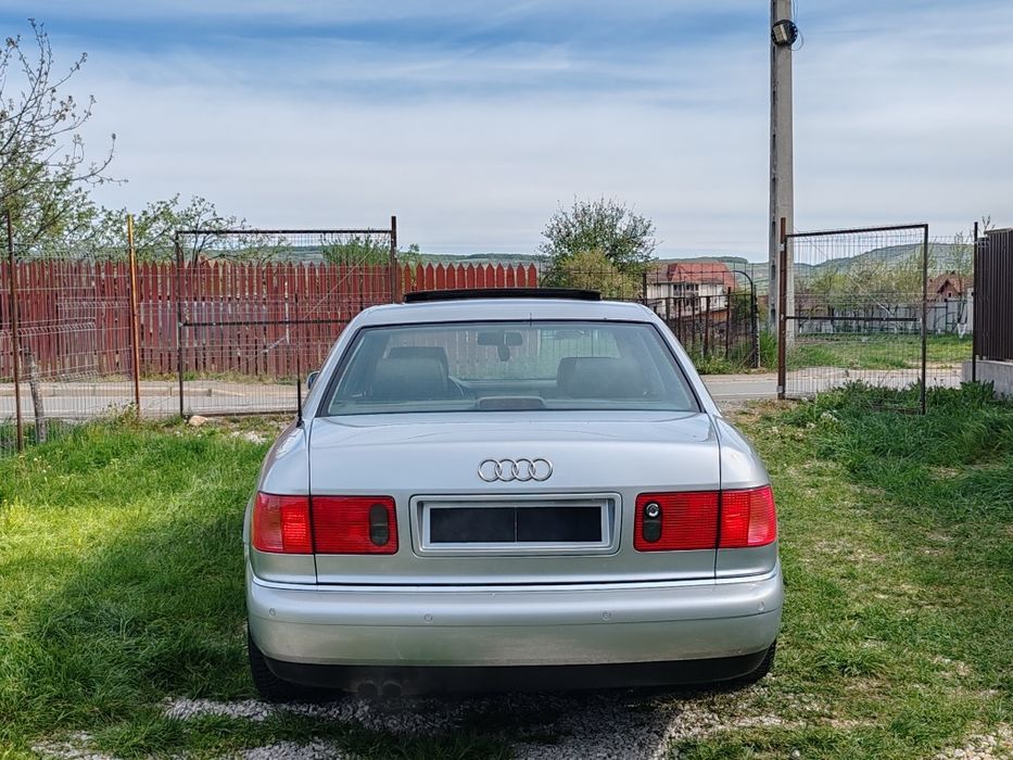 Audi A8 D2 2.8i V6 193cp quattro/automat 2002