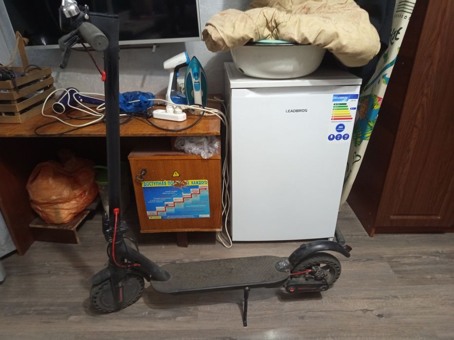 Электросамокат бу KUQUAY S1