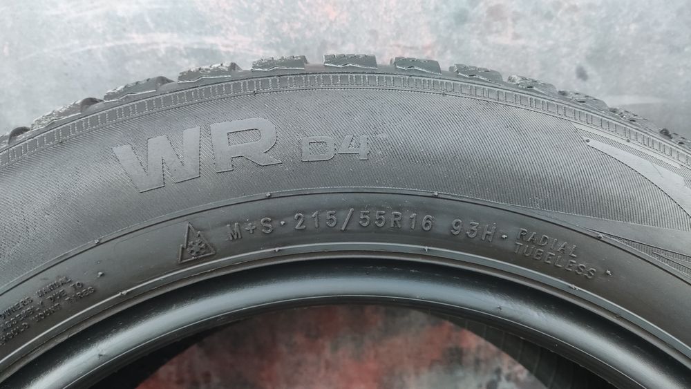 1брой зимна гума 215/55/16 Nokian WRd4
dot22
7mm
Добро състояние на гу