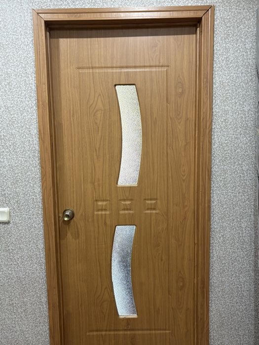 Отдам двери бесплатно