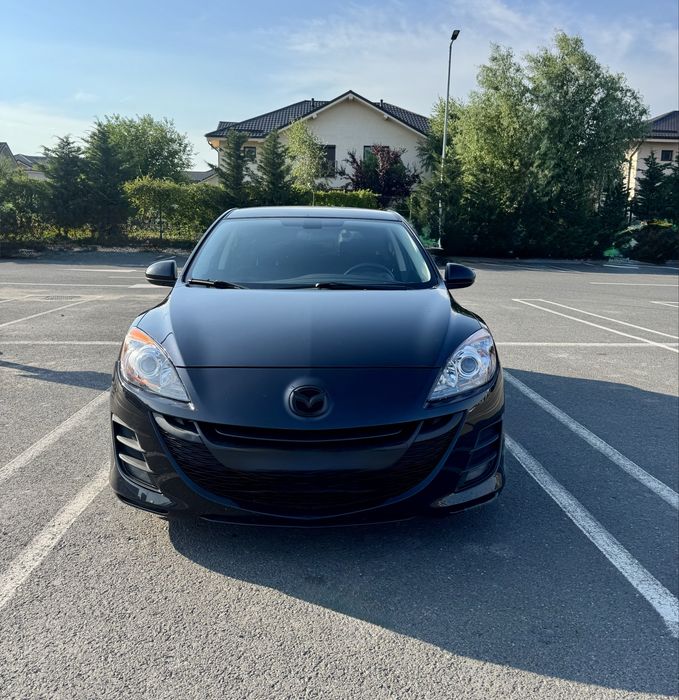 MAZDA 3 2010