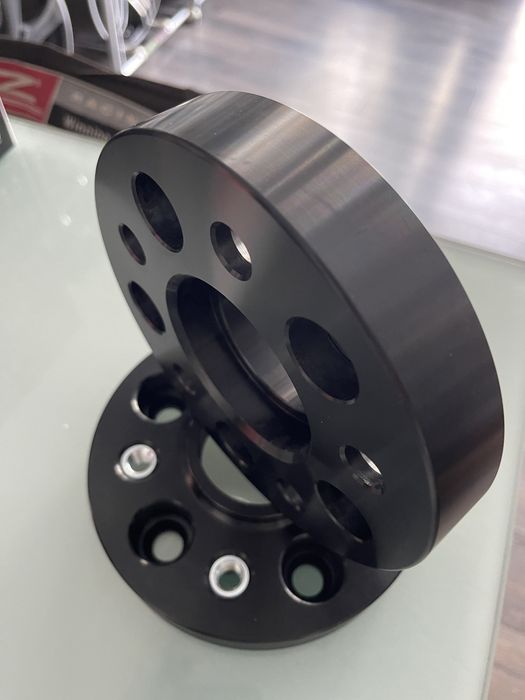 2 distantieri grosime 25 mm 5x112 Vw/Seat/Skoda/Audi