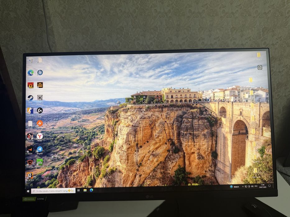 Монитор LG UltraGear 27GP750-B.
