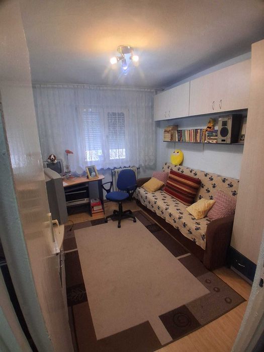 Apartament  3 camere Caransebeș