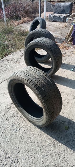 Продам шины размер 20