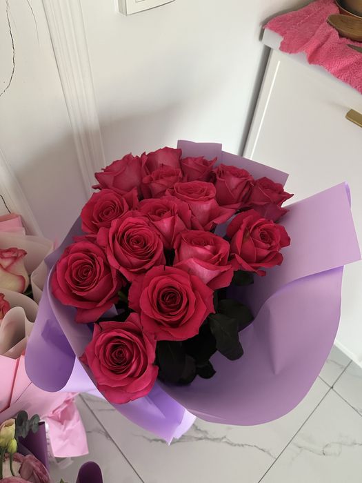 Цветы розы свежие красивые