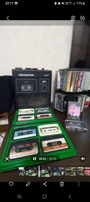 Продам магнитофон романтик и касеты