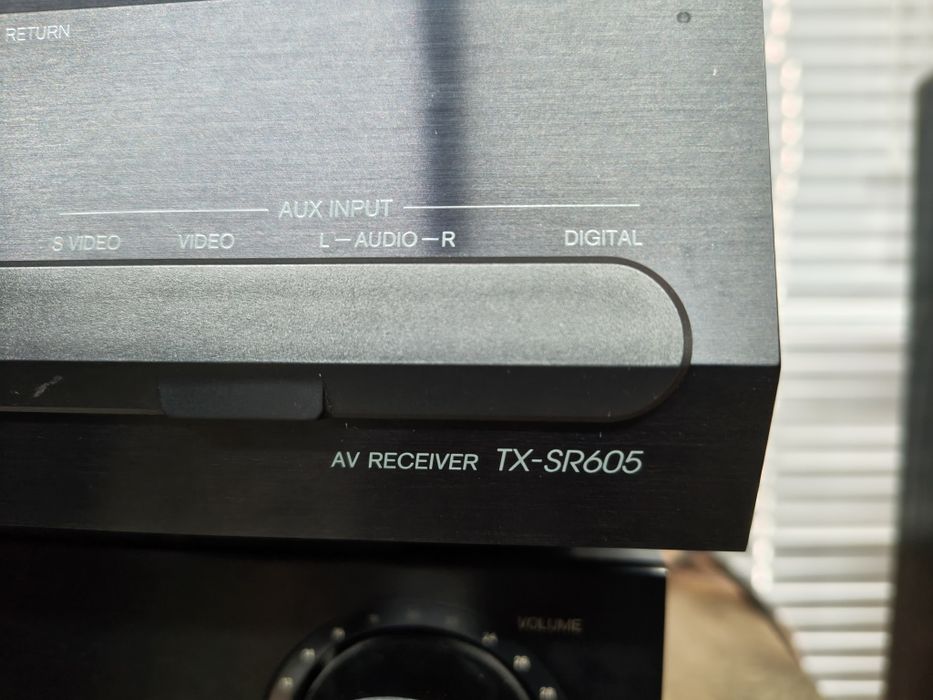 7.1 канален ресивър ONKYO TX-SR 605