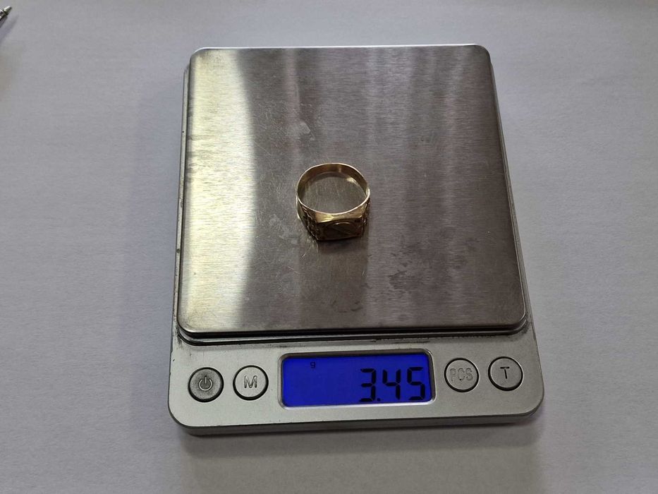 Златен пръстен 14К 585 / 3,45 гр.