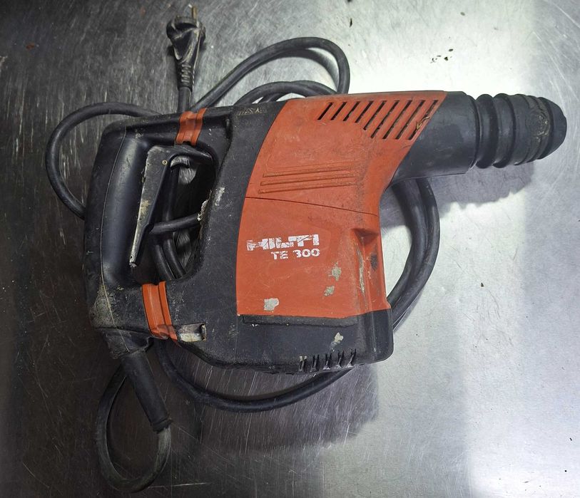 Hilti te 300 пробивна машина