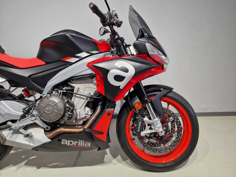 Motocicleta Aprilia Tuono 660 2022