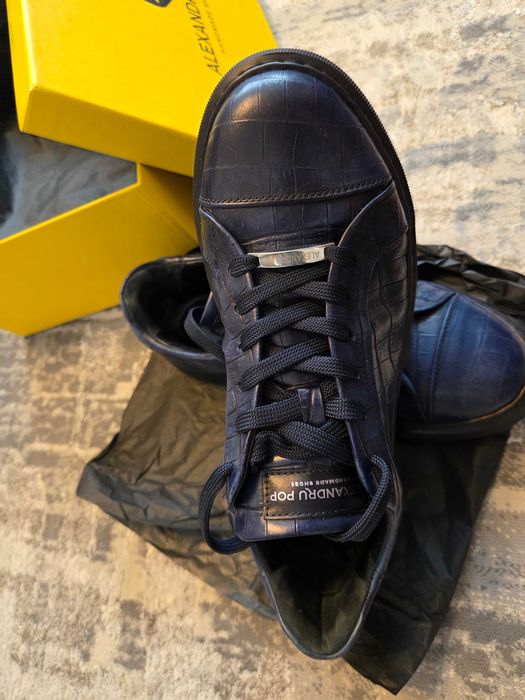 Vand sneakers barbati Alexandru Pop