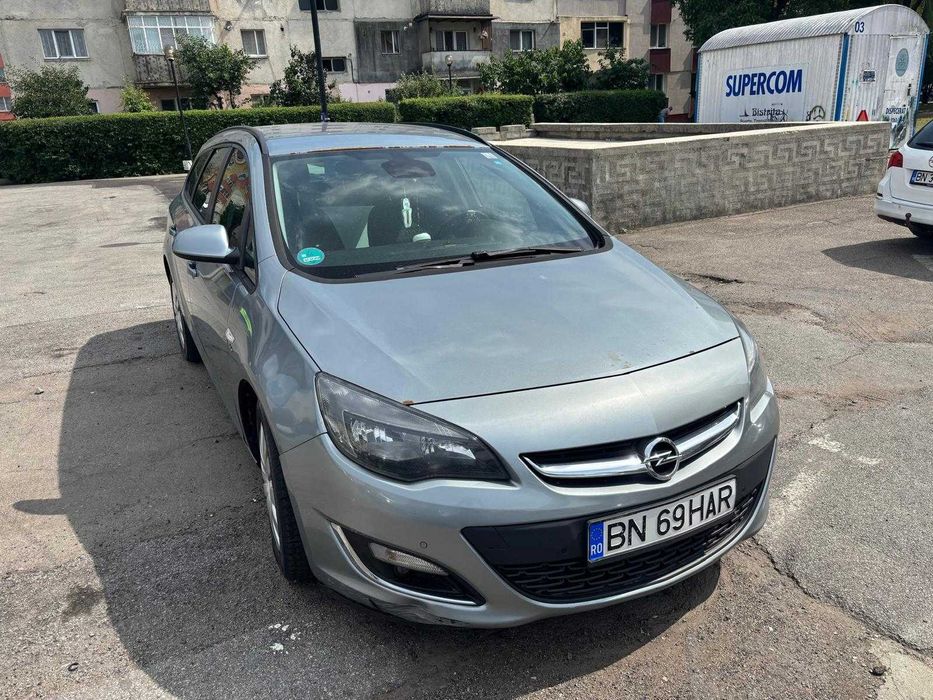 OPEL Astra 2013 — imagine 3