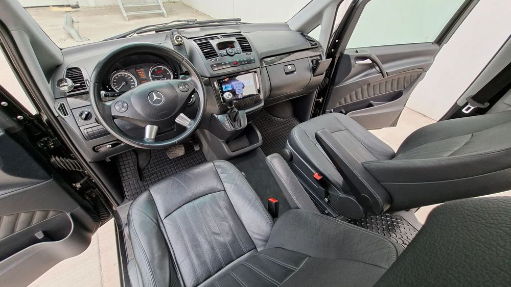 Mercedes-Benz Viano TVA deductibil, automata, 2+3+3 locuri, usi automate, trape, long