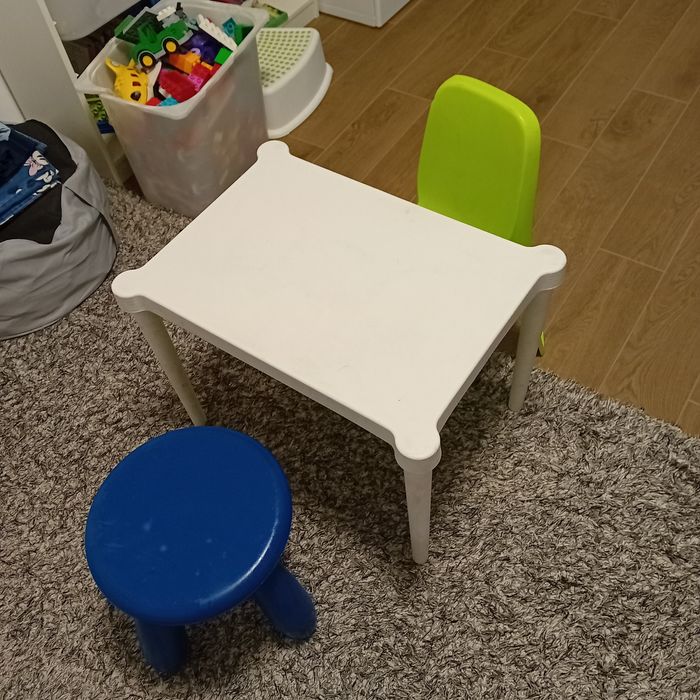 Masa utter gradina copii plus 2 scaune ikea mammut