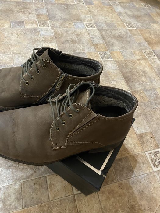 Зимние ботинки 41р кожа