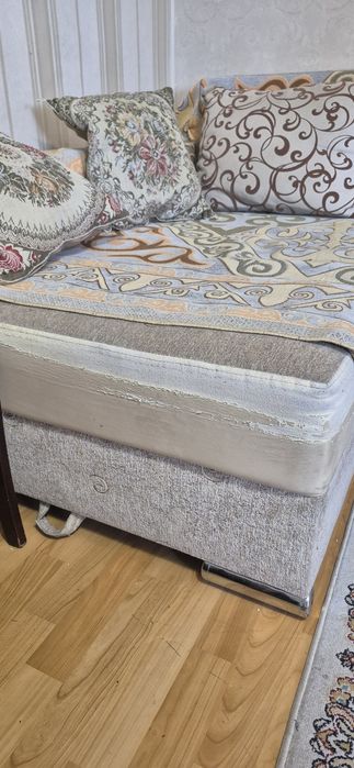 Продам  раскладной диван